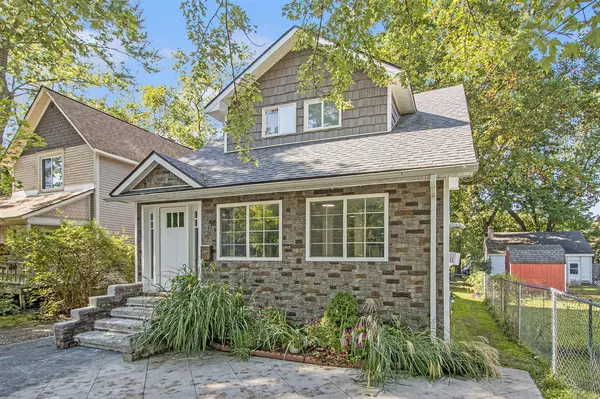 707 Fenimore Avenue, Kalamazoo, MI 49048