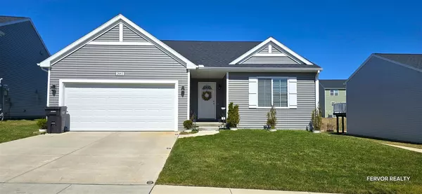 2683 Hawk Ridge Court, Kentwood, MI 49508-2316