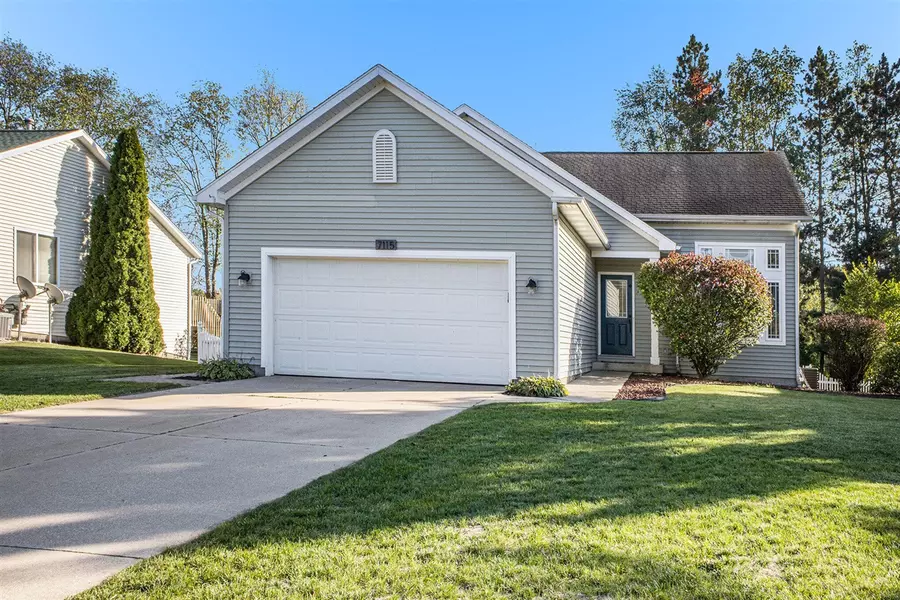 7115 Glen Creek Drive, Caledonia, MI 49316-7905