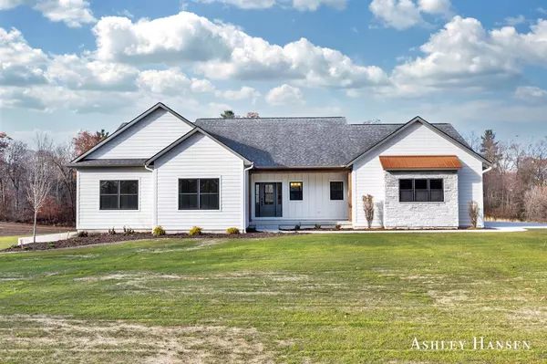 11035 Shaner Avenue, Rockford, MI 49341