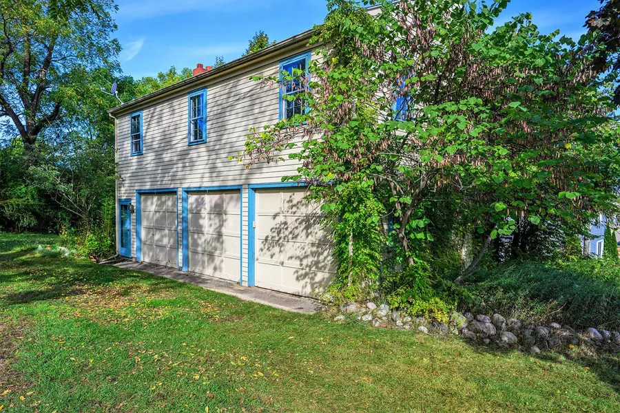 57380 S Main Street, Mattawan, MI 49071-8367