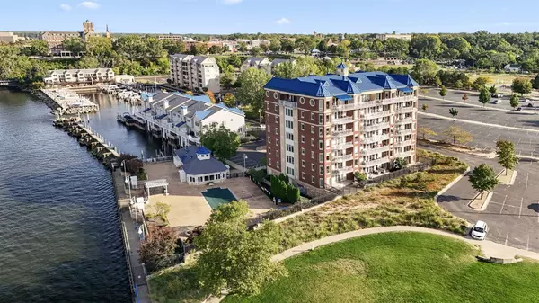 200 Lake Street, Saint Joseph, MI 49085-2042