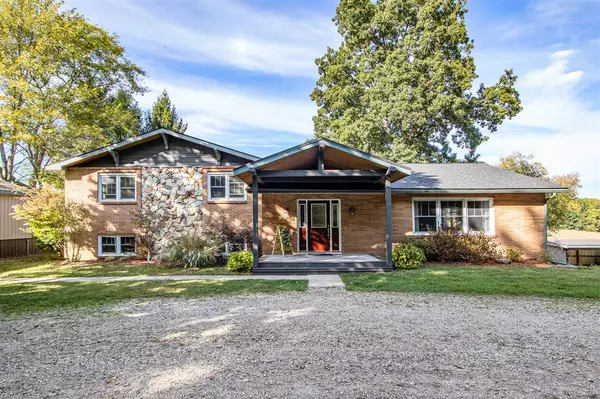 14343 E Bc Avenue, Augusta, MI 49012-9313