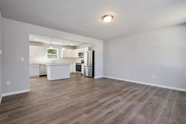 Saint Joseph, MI 49085-3749,3553 Martin Path