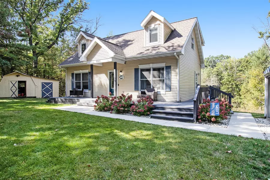 8595 Gatewood Road, Howard City, MI 49329