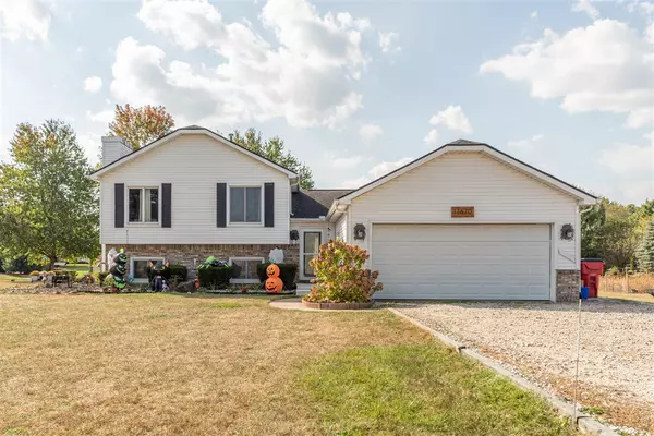 11670 Louis Lane, Whitmore Lake, MI 48189-9795