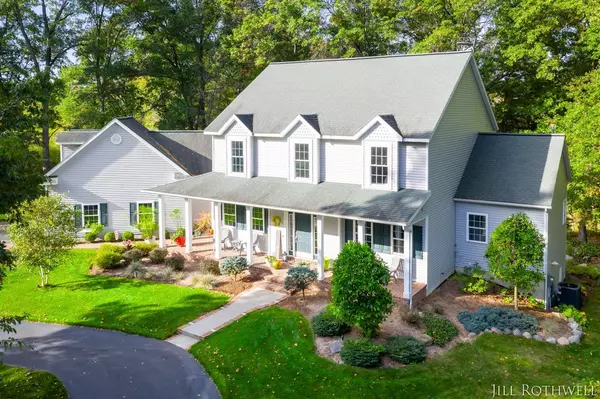 Alto, MI 49302,9147 Lakefield Court