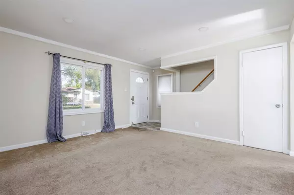 Madison Heights, MI 48071,880 E Rowland Avenue