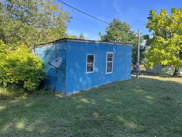 7541 Grass Lake Road, Kalkaska, MI 49646