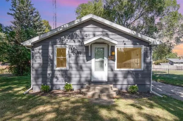 649 Grant Avenue, Saint Joseph, MI 49085-3301