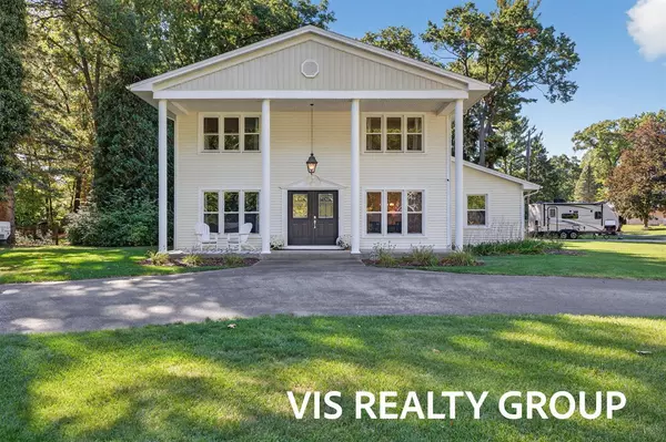 14848 Cross Lane, Spring Lake, MI 49456