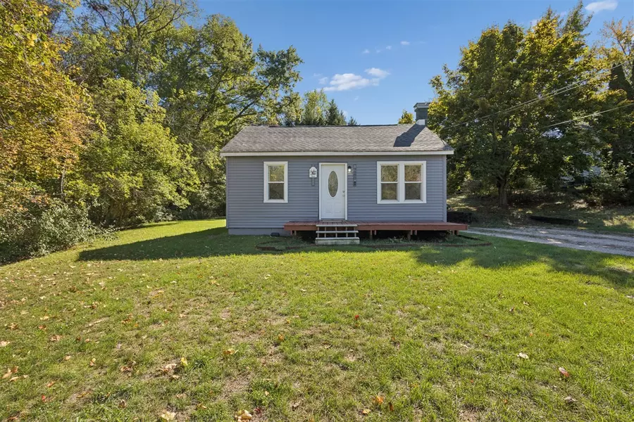 9080 NE Old Belding Road, Rockford, MI 49341-9434