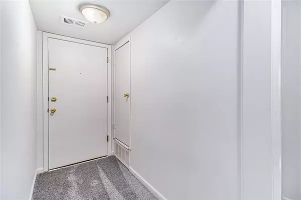 Kalamazoo, MI 49008-3644,742 W Kilgore Road