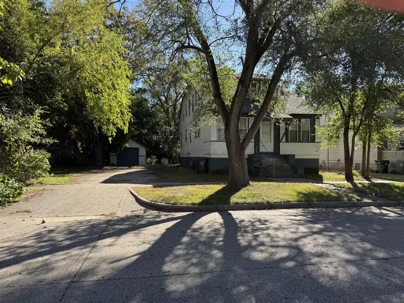 505 Catawba Avenue, Muskegon, MI 49442-5191