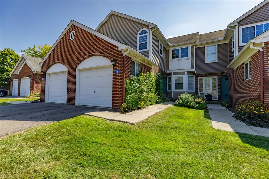 255 Fieldcrest Street, Ann Arbor, MI 48103-6421