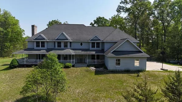 626 S Skocelas Road, Manistee, MI 49660