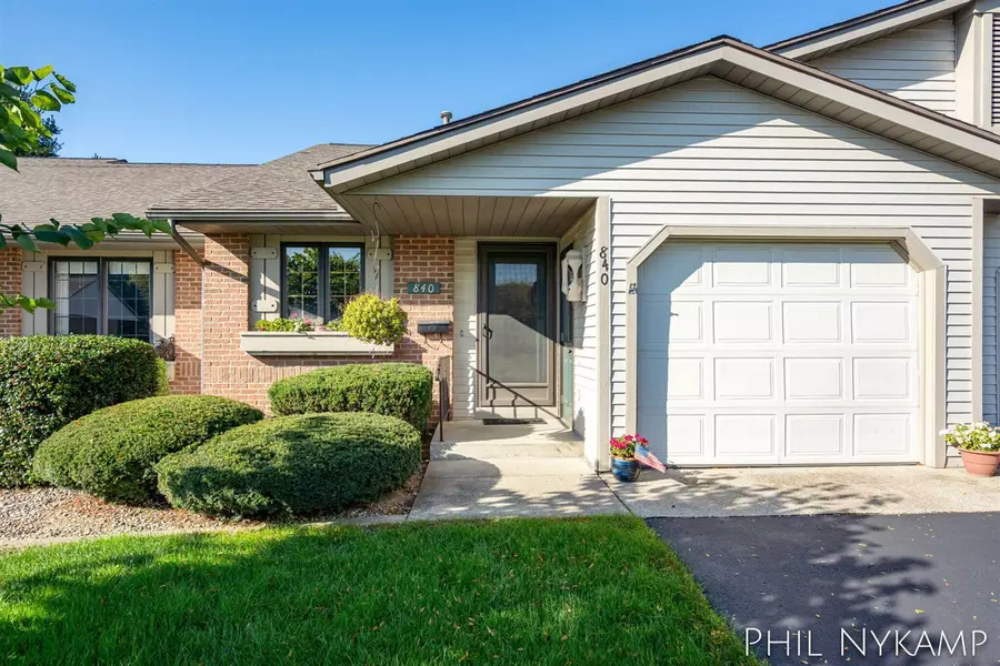 840 Harvest Drive, Holland, MI 49423