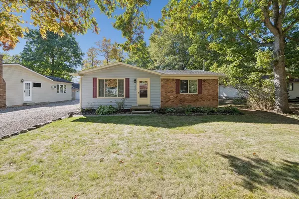 1552 Odette, Hartland, MI 48353-3443