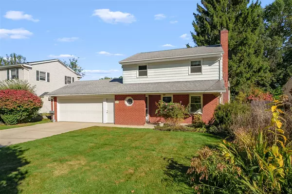 2509 Broadway Avenue, Kalamazoo, MI 49008-2107