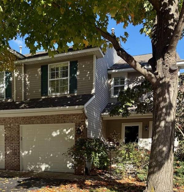 3952 Old Elm Drive, Kentwood, MI 49512