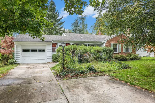 1837 Observatory Avenue, Kentwood, MI 49546