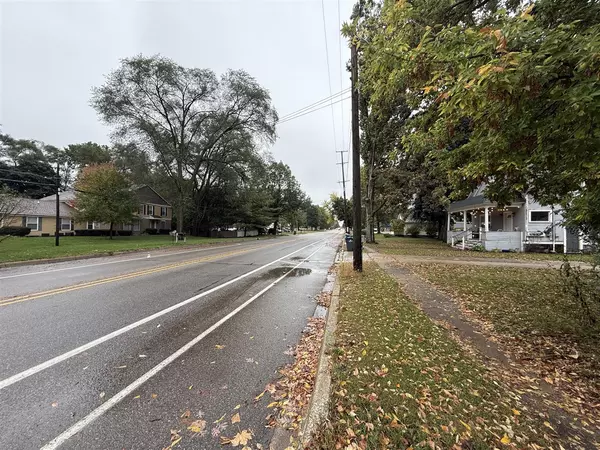 Plainwell, MI 49080-1363,771 N Main Street