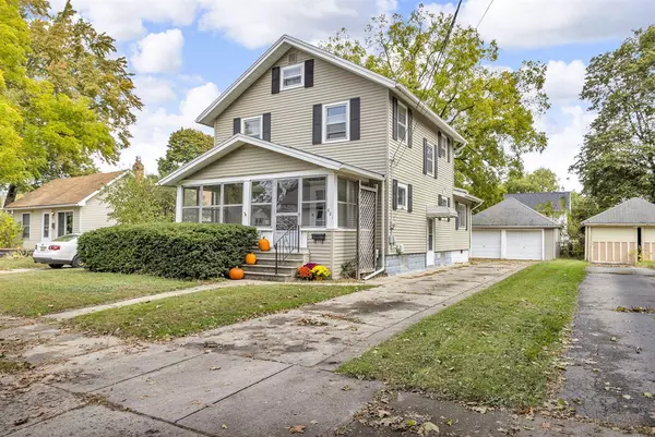 601 S Grinnell Street, Jackson, MI 49203-1621