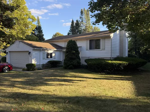 Northville, MI 48167-1158,584 Reed Street