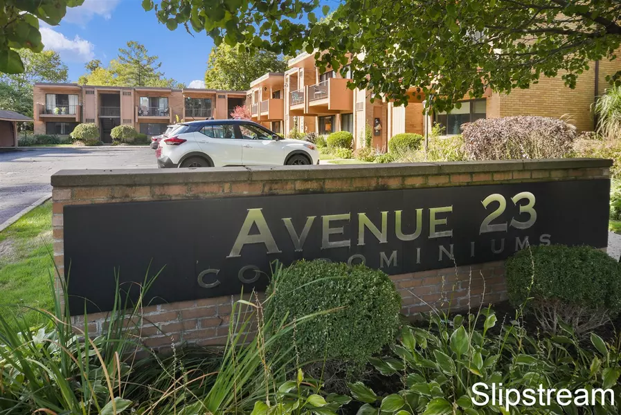 23 College Avenue, Grand Rapids, MI 49503-4456