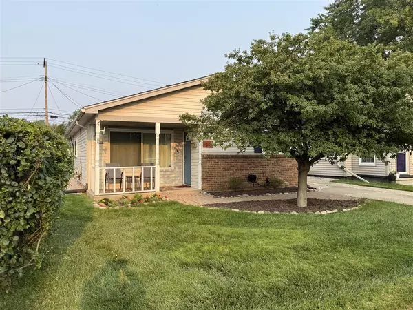 Clawson, MI 48017-1420,236 Kinross Avenue