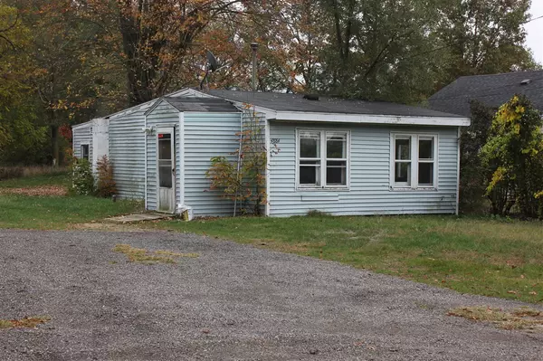 4884 E Apple Avenue, Muskegon, MI 49442-3002