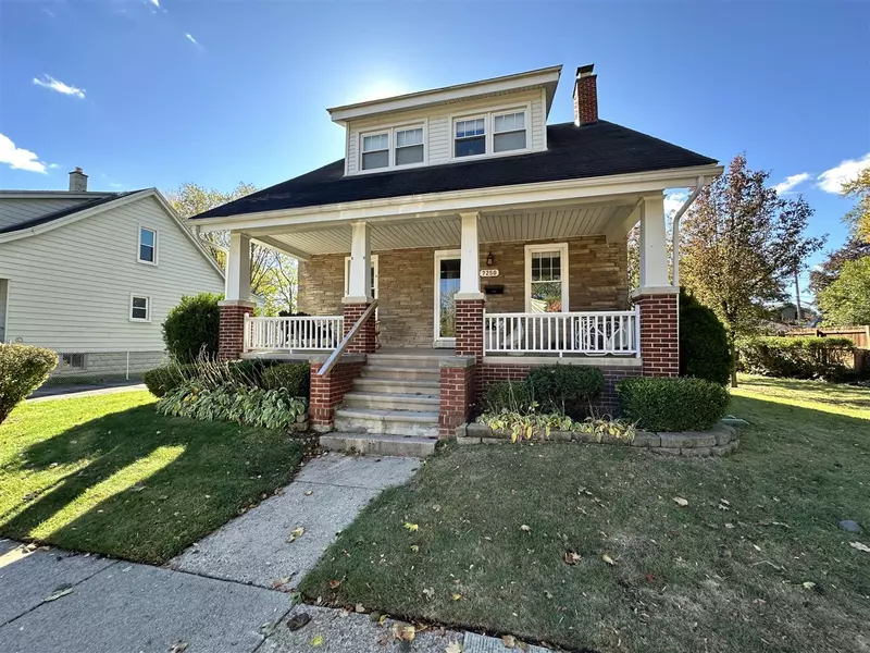 7250 Voerner Avenue, Center Line, MI 48015-1811