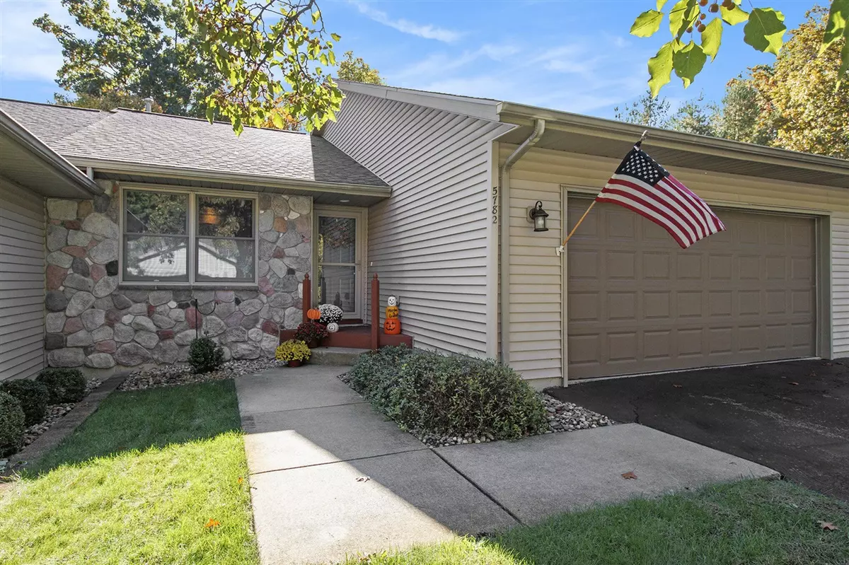 Kalamazoo, MI 49009,5782 Wood Valley Road