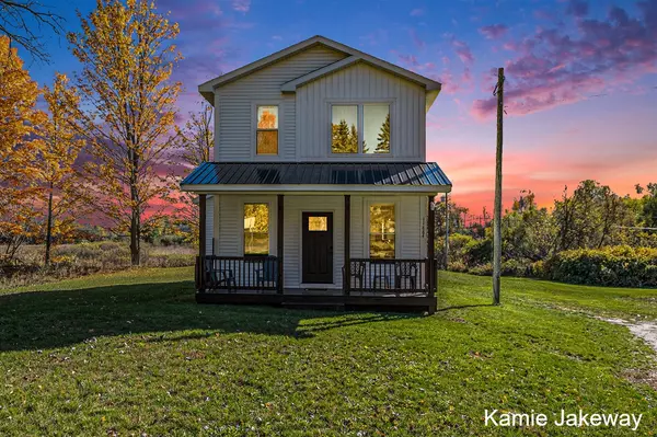 11884 Old Belding Road, Belding, MI 48809-9389