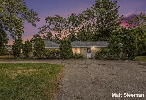 13182 Greenly Street, Holland, MI 49424