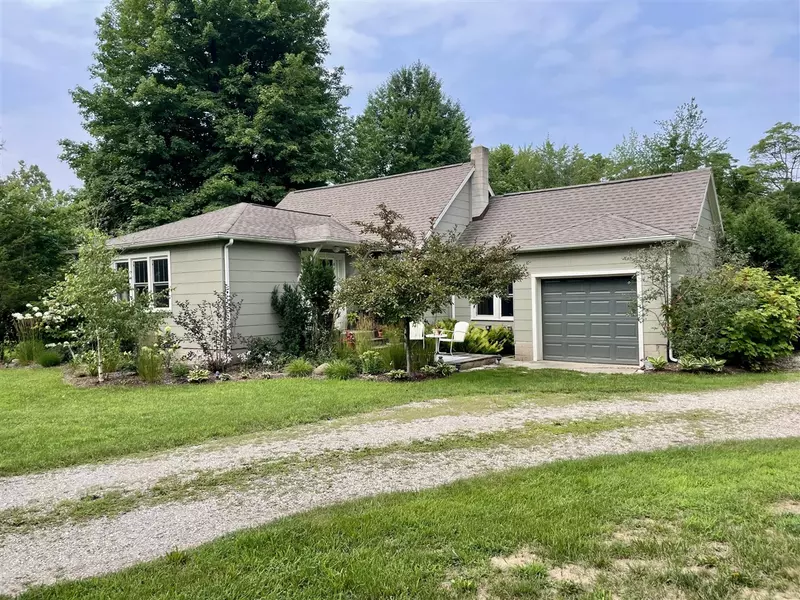 23700 72nd Street, South Haven, MI 49090-8786