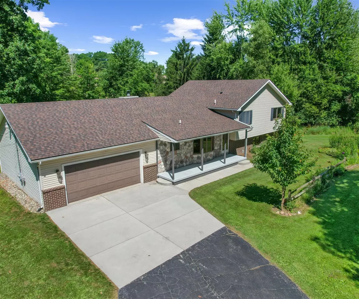 South Lyon, MI 48178-9603,9755 Pontiac Trail