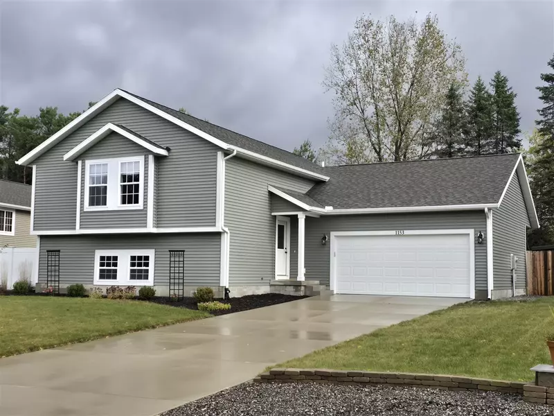 1153 Spruce Pointe Dr Drive, Whitehall, MI 49461