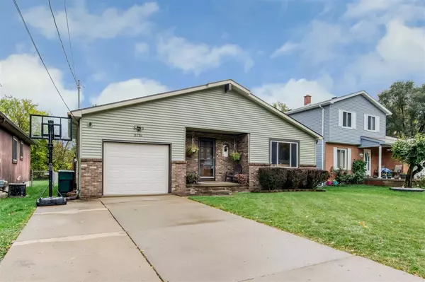 5751 Joshua Street, Lansing, MI 48911
