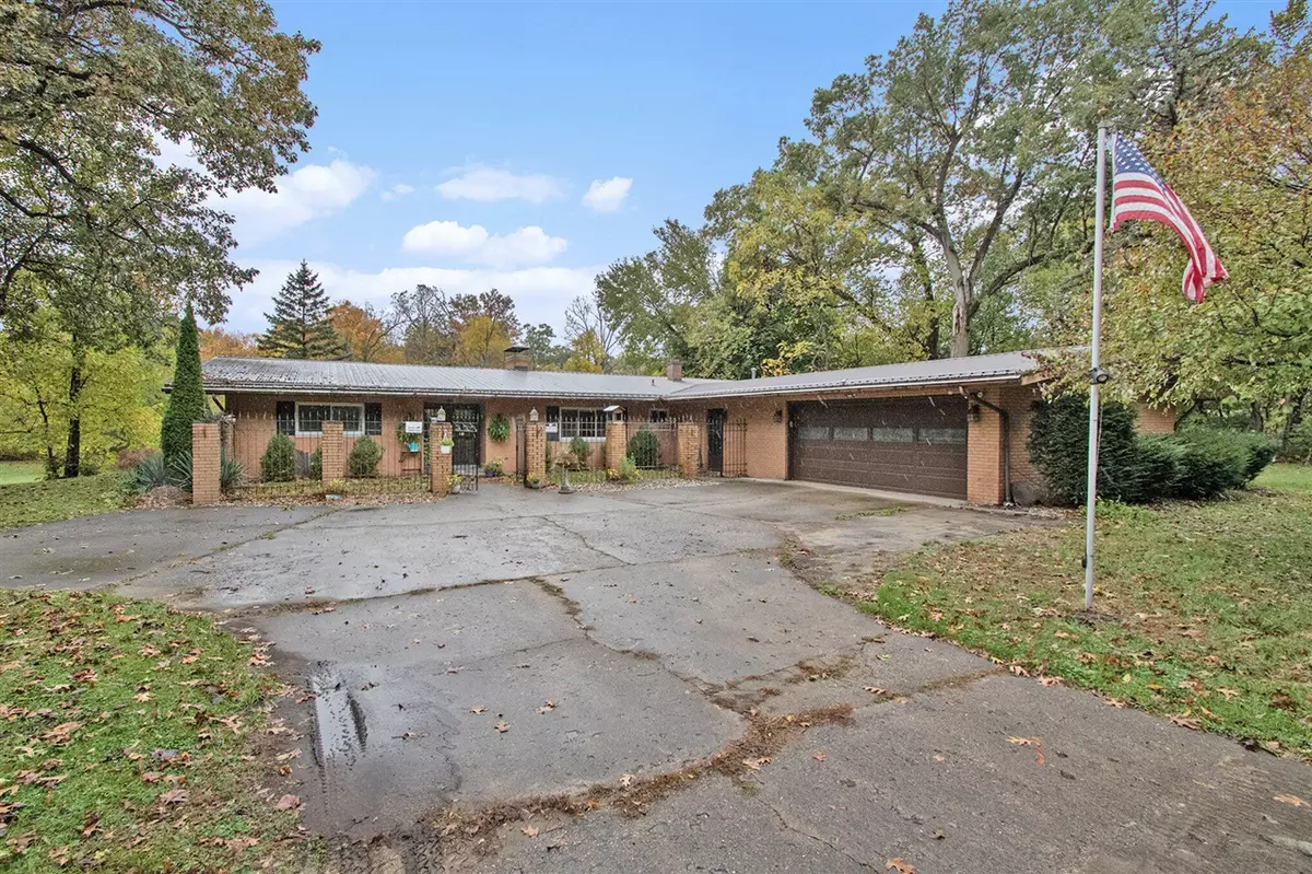 Edwardsburg, MI 49112,70506 Sunrise Drive