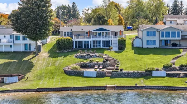 14130 Shannon Drive, Cement City, MI 49233