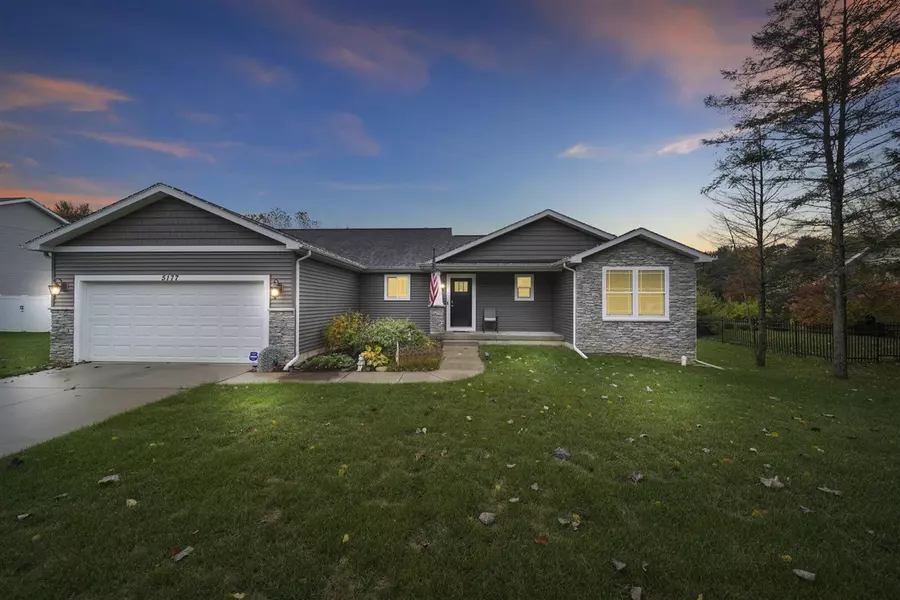 5177 Stone River Road, Jackson, MI 49201-8187