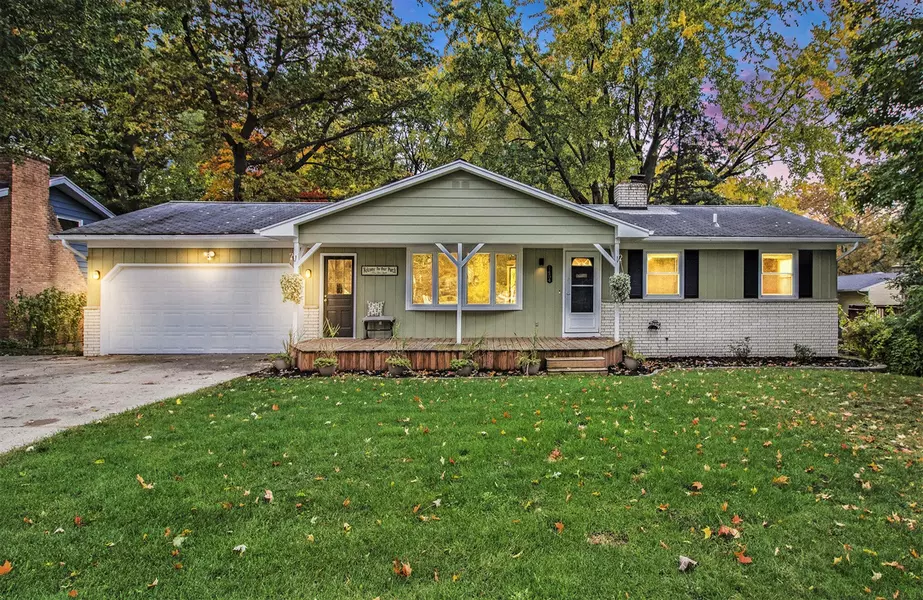 1454 Marwood Drive, Grand Rapids, MI 49508-4868