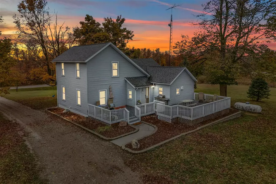 4680 Squawfield Road, Osseo, MI 49266-9728