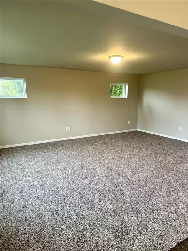 Ypsilanti, MI 48197-9286,9518 Neumann Circle