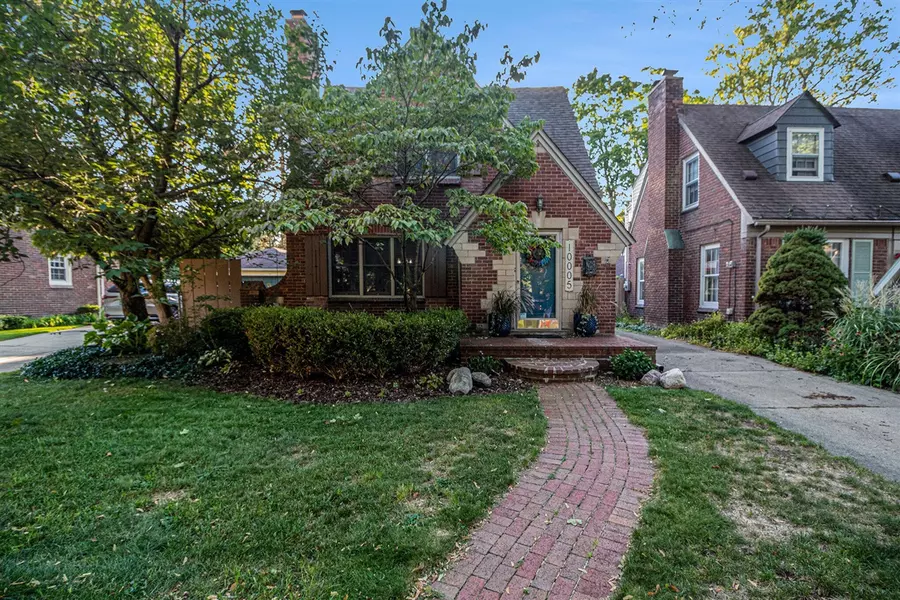 10005 Melrose Street, Livonia, MI 48150