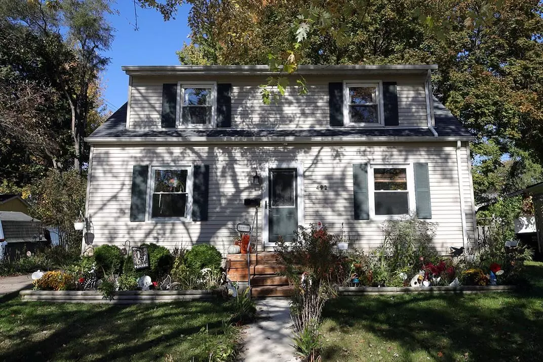 Milan, MI 48160-1210,492 Everett Street