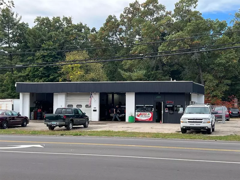 2189 Whitehall Road, Muskegon, MI 49445-1348