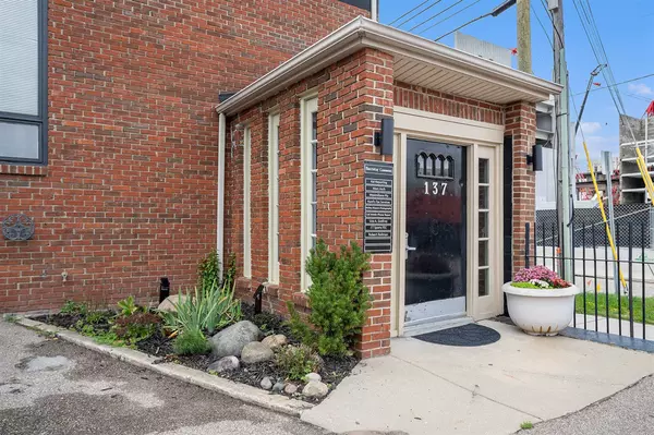 137 N Park Street, Kalamazoo, MI 49007