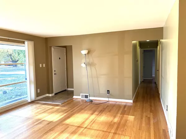 Southfield, MI 48076-3541,27160 Spring Arbor Drive